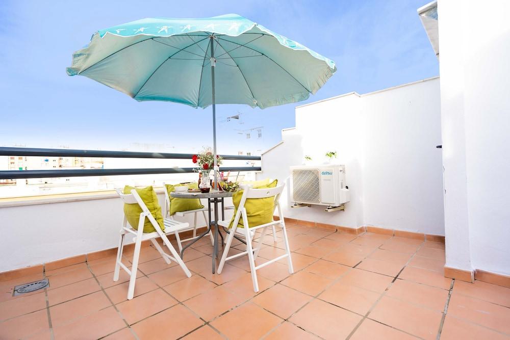 Holidays2Malaga Juan De Mena Apartments Extérieur photo
